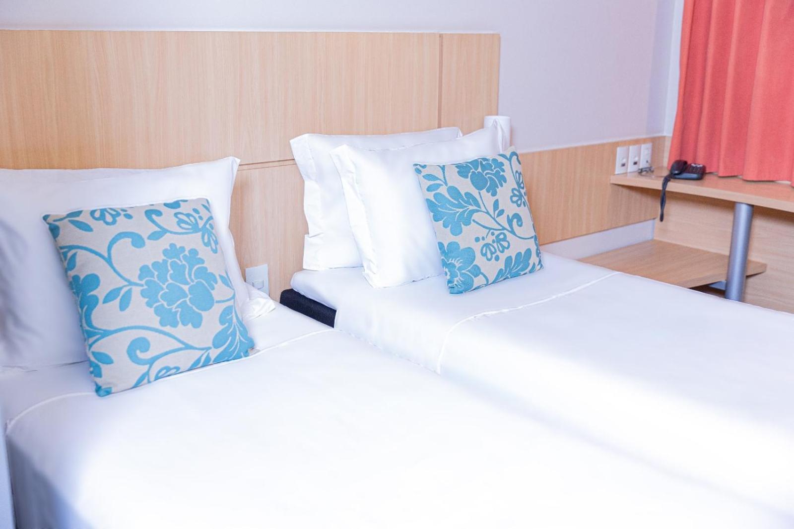 Hotel Lieto Poços de Caldas Екстериор снимка