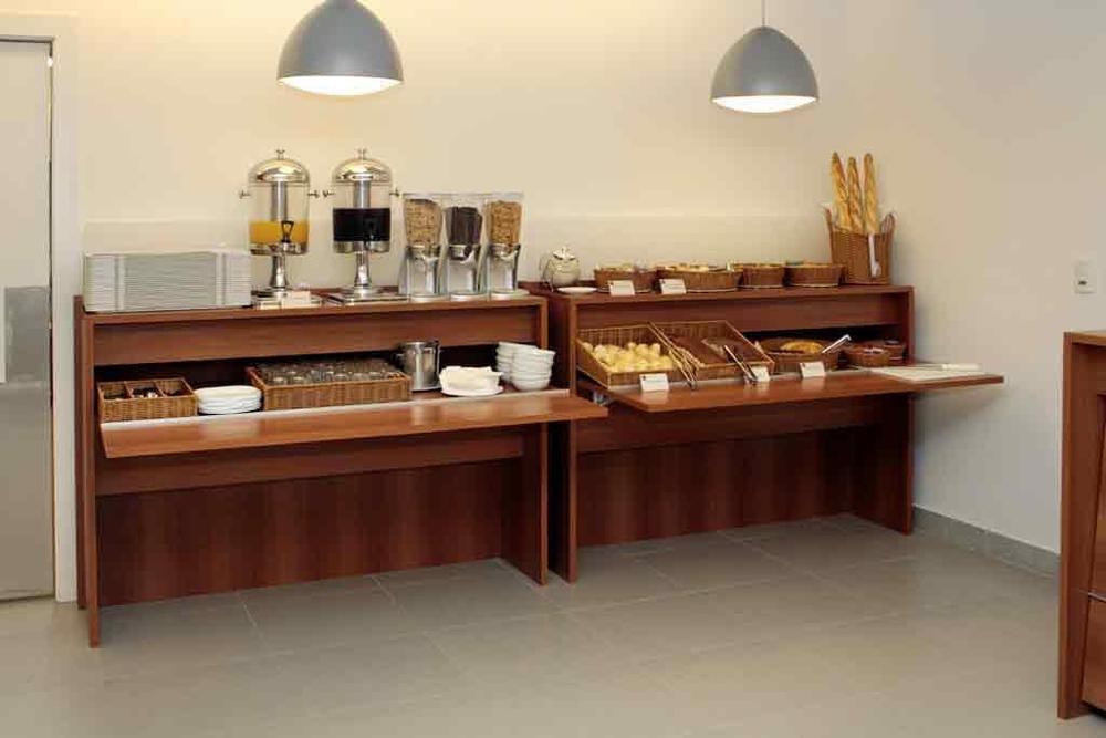 Hotel Lieto Poços de Caldas Ресторант снимка